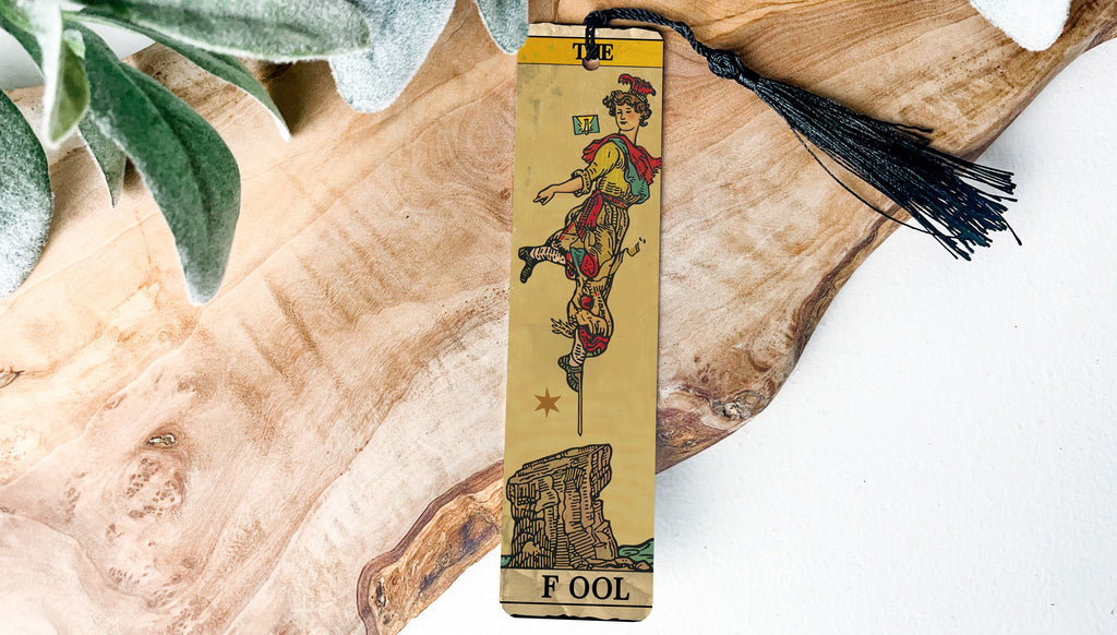 The Fool Tarot Card Bookmark, Metal Bookmark, Unique Gift, Tarot Lover, Spiritual Reading Accessory — photo 2