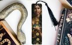 Lakshmi Goddess Bookmark, Hindu Wealth Symbol, Gold Coins Design, Metal Bookmark, Religious Gift Idea — photo 2
