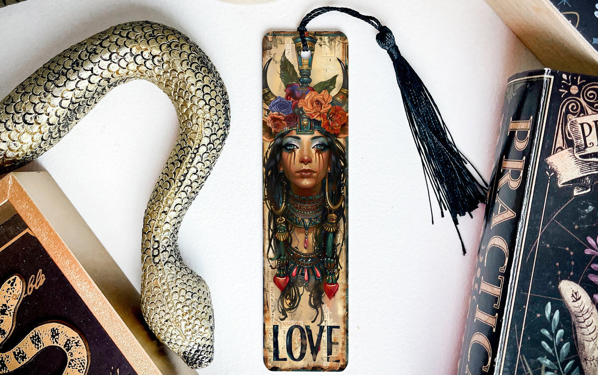Hathor Goddess Bookmark, Egyptian Love Symbol, Cow Headdress Design, Metal Bookmark, Unique Book Accessory — photo 1