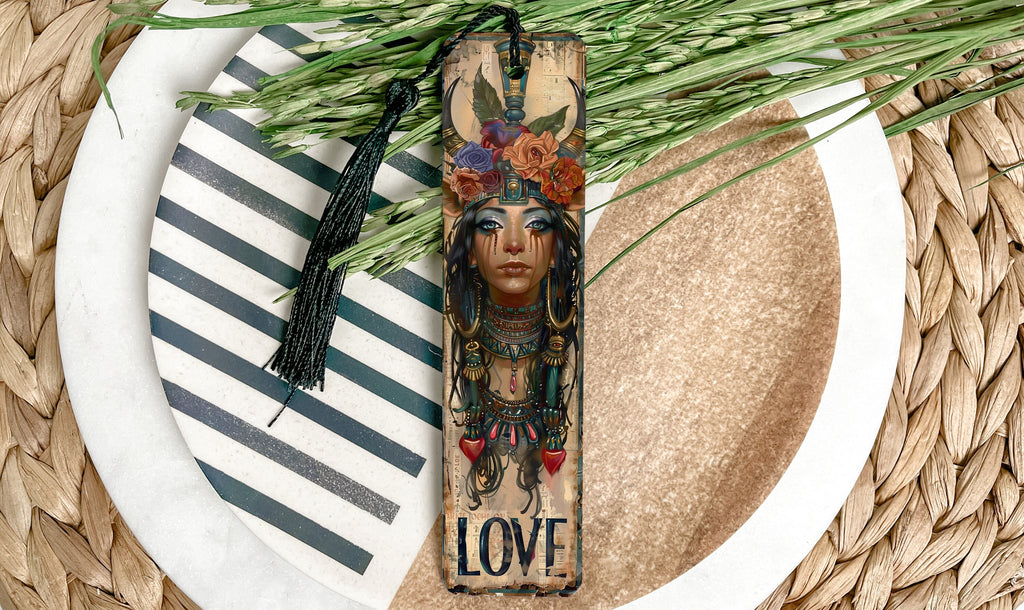 Hathor Goddess Bookmark, Egyptian Love Symbol, Cow Headdress Design, Metal Bookmark, Unique Book Accessory — photo 2