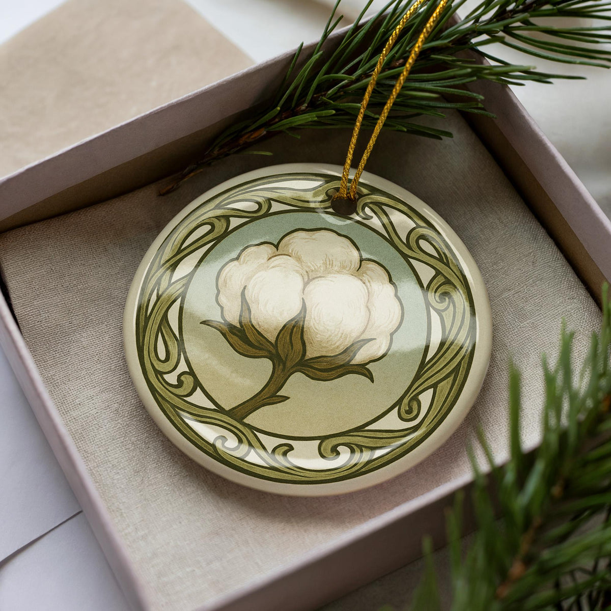 Cotton Boll Ceramic Ornament – Circular Design Featuring Iconic Cotton Plant with Flowing Border Pattern — photo 3