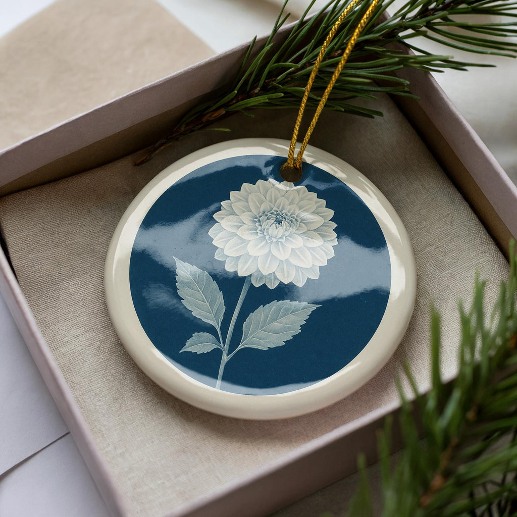 Dahlia Landmark Ceramic Ornament – Circular Botanical Study Featuring Iconic Dahlia View — photo 2