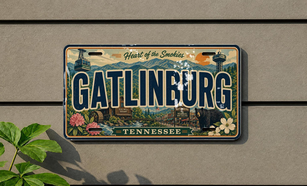 Gatlinburg Tennessee Metal License Plate Sign Travel Poster Souvenir Smoky Mountains Vacation Decor — photo 3