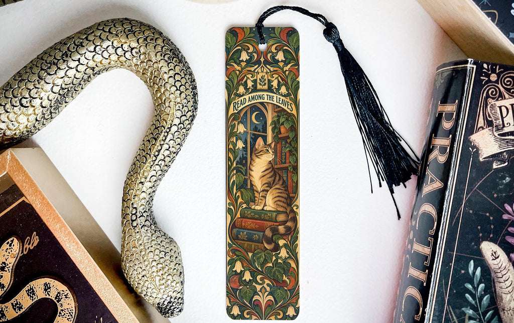 Bookshop Cat Metal Bookmark, Botanical Reading Nook Gift for Cat Lovers and Readers — photo 3
